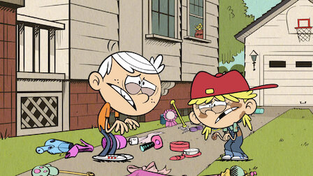 Watch Toads and Tiaras/Two Boys and a Baby. Episode 14 of Season 1.